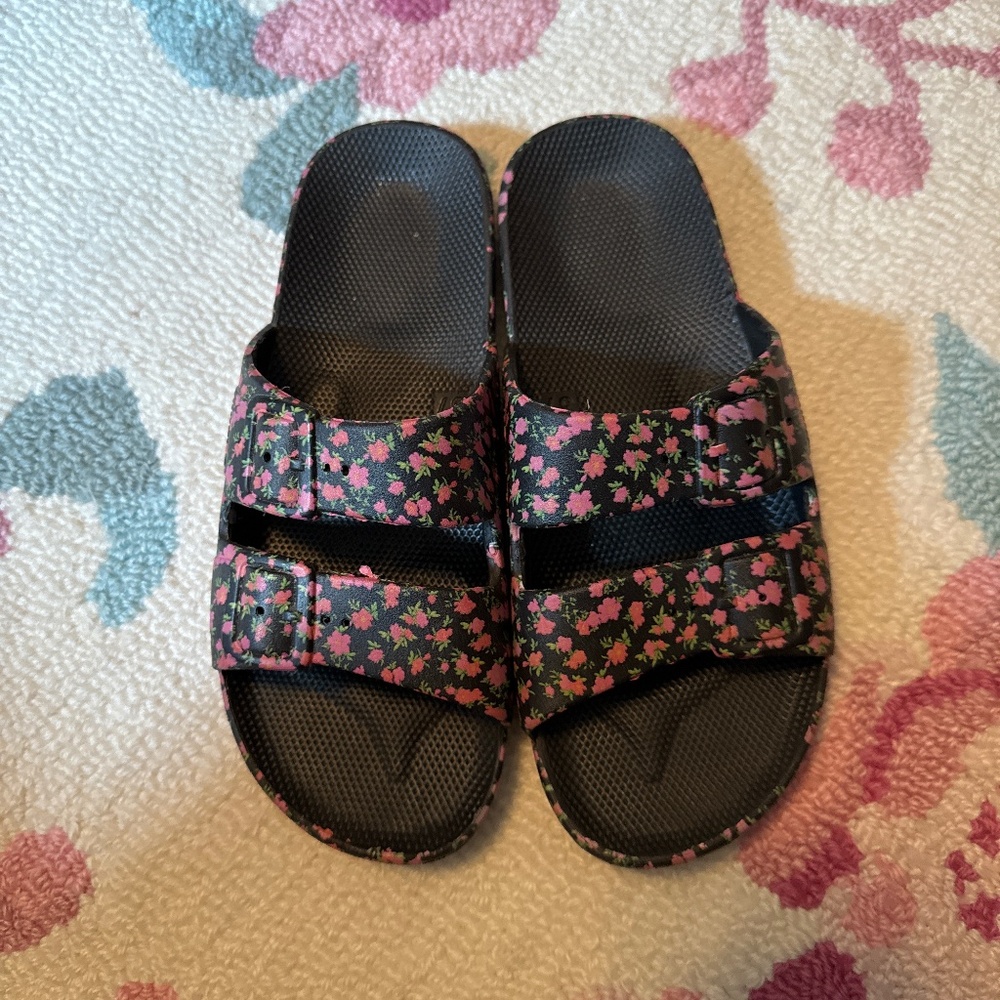 Freedom Moses sandals 36/37 pink/black floral